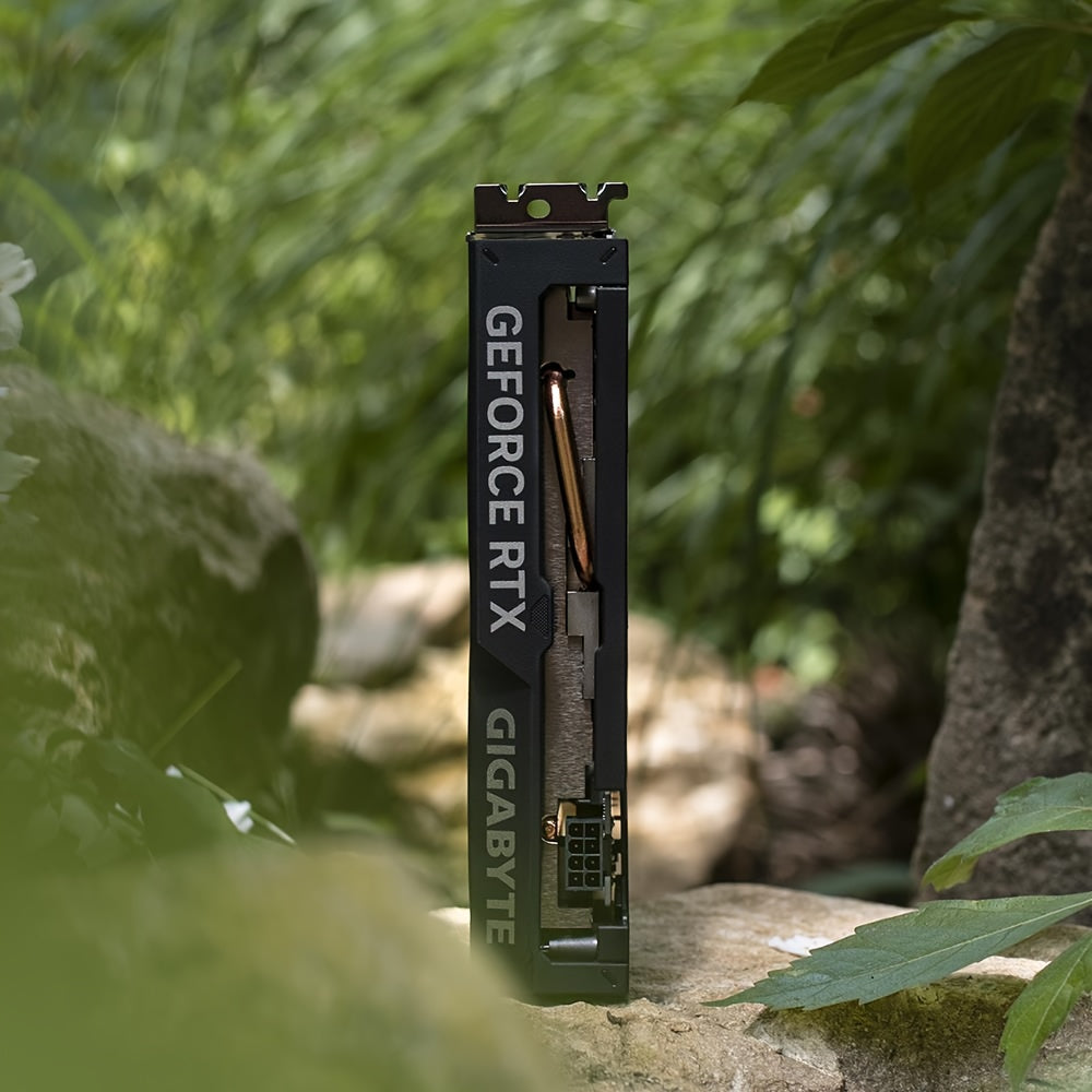 GIGABYTE RTX4060 WINDFORCE OC 8G - Overclocked NVIDIA GeForce Graphics Card, GDDR6, 17Gbps, PCI-E4.0, 128bit, Desktop GPU with DisplayPort & HDTV Outputs, Sleek Design with Dual Fan Cooling